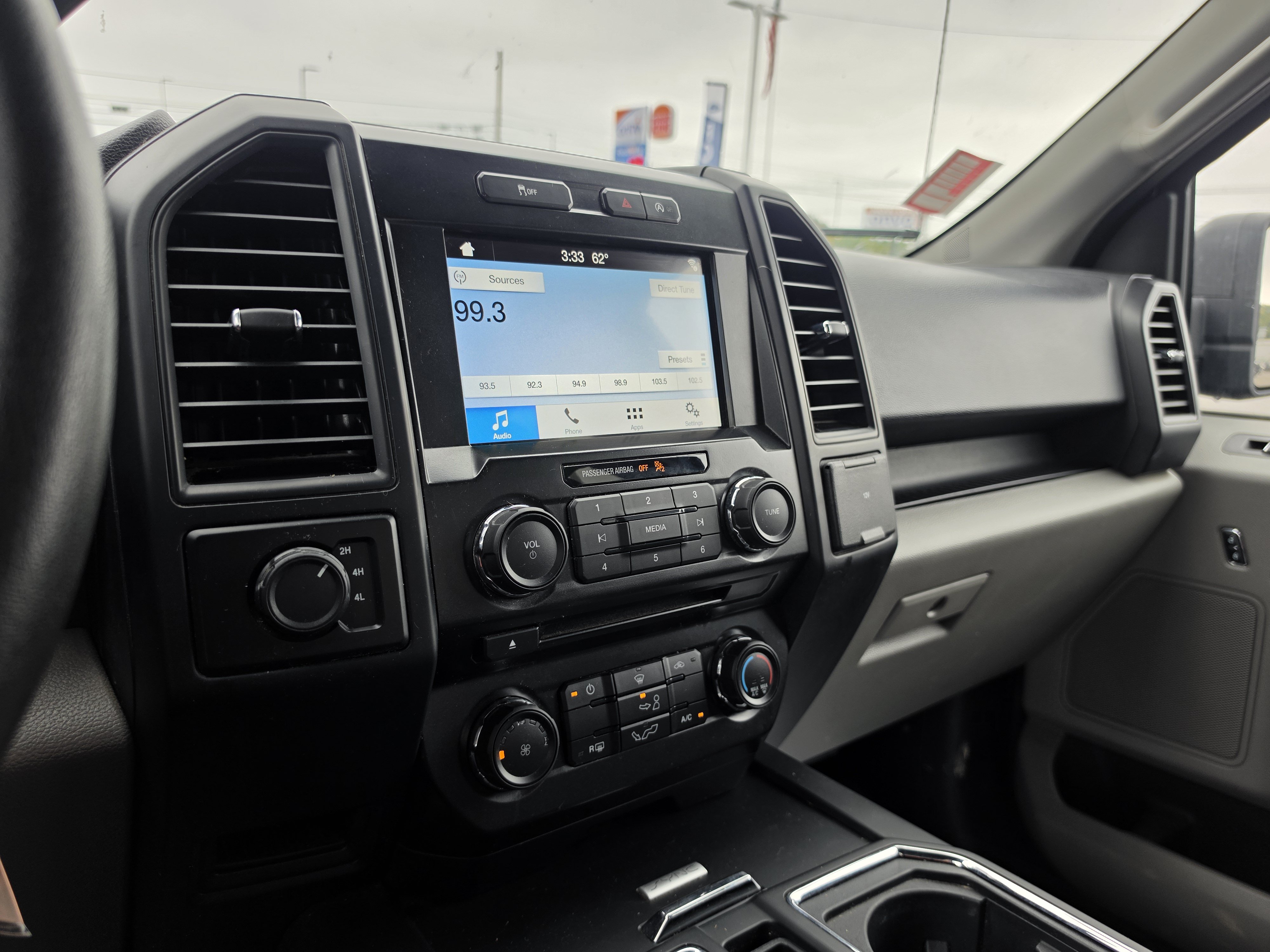 Used 2018 Ford F150 XL w/ Equipment Group 101A Mid AWD/4WD image 23