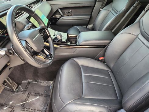 Certified 2025 Land Rover Range Rover Sport Dynamic SE AWD/4WD image 8