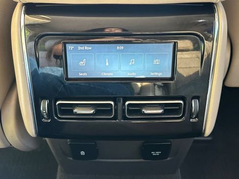Used 2020 Lincoln Aviator Reserve w/ Elements Package Plus AWD/4WD image 19
