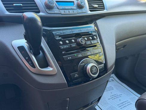 Used 2012 Honda Odyssey EX-L image 21