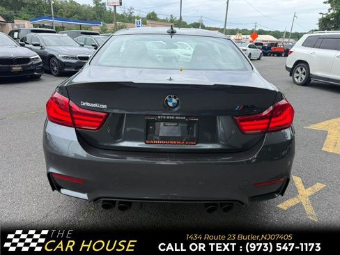 Used 2018 BMW M4 Coupe RWD image 4