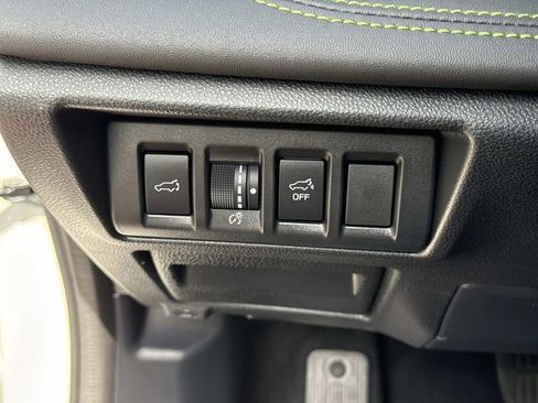 Certified 2025 Subaru Outback Onyx Edition AWD/4WD image 42