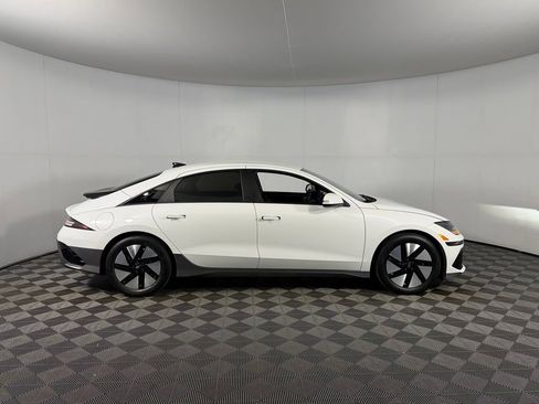 Used 2025 Hyundai Ioniq 6 SE RWD image 7
