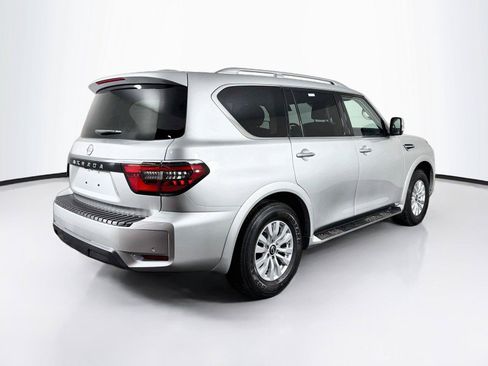 Used 2024 Nissan Armada SV AWD/4WD image 11