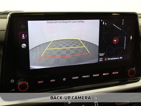 Used 2022 Kia Forte GT-Line w/ GT-Line Premium Package image 7