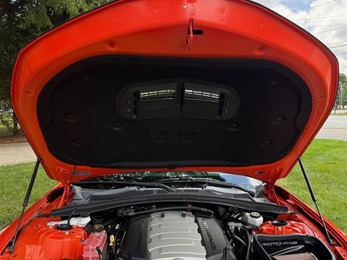 Used 2019 Chevrolet Camaro SS RWD image 66