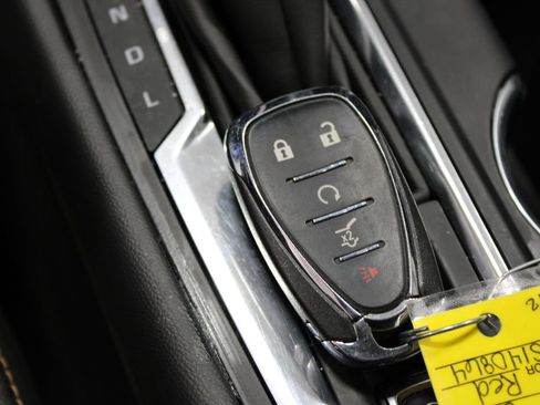 Used 2023 Chevrolet Equinox LT image 45