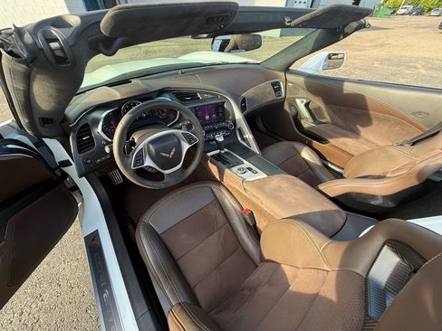 Used 2014 Chevrolet Corvette Stingray Convertible w/ 3LT Preferred Equipment Group RWD image 19