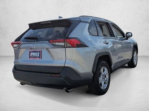 Certified 2021 Toyota RAV4 XLE image 5