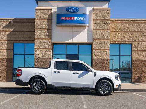 New 2026 Ford Maverick XLT image 5