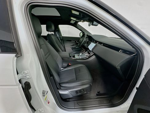 Used 2025 Land Rover Range Rover Evoque S image 34