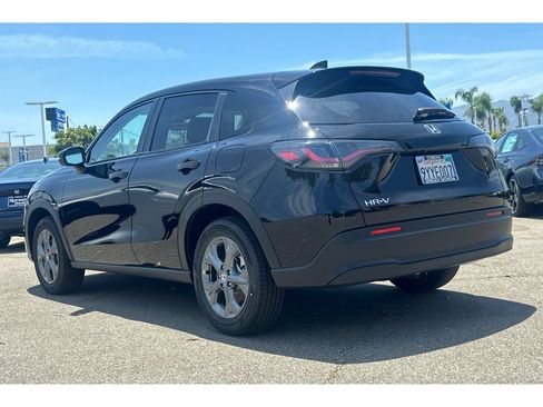 Used 2027 Honda HR-V LX image 3