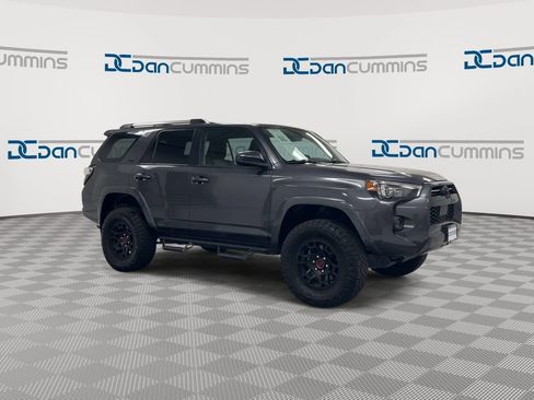 Used 2023 Toyota 4Runner SR5 AWD/4WD image 2