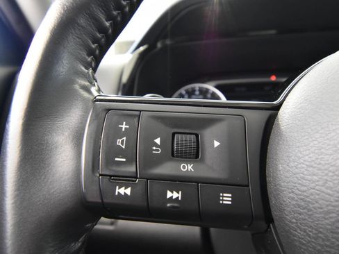 Used 2022 Nissan Pathfinder SL w/ SL Premium Package image 29