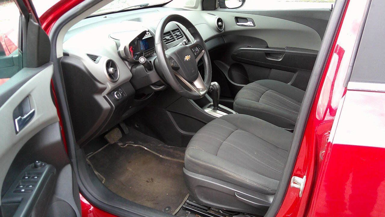 Used 2012 Chevrolet Sonic LT FWD image 13