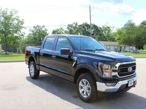 Used 2023 Ford F150 XLT AWD/4WD image 3