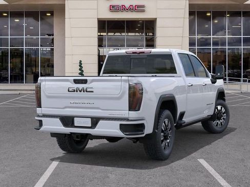 New 2026 GMC Sierra 2500 Denali w/ Denali Reserve Package image 4