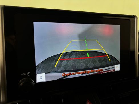 Certified 2024 Toyota RAV4 XLE FWD image 19