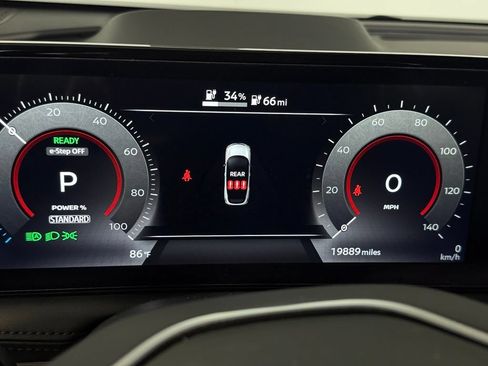 Used 2024 Nissan Ariya FWD image 16