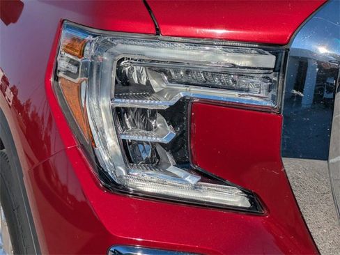 Used 2020 GMC Sierra 1500 SLT w/ SLT Premium Package image 9