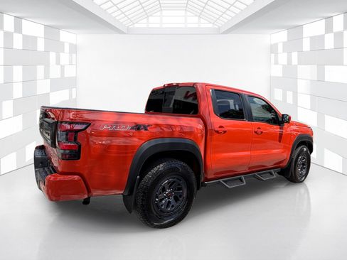 Certified 2025 Nissan Frontier PRO-4X w/ Pro Premium Package AWD/4WD image 7