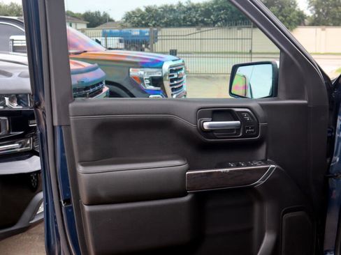 Used 2021 Chevrolet Silverado 1500 LTZ image 10