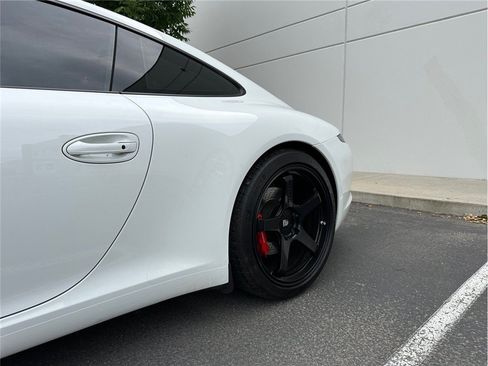 Used 2013 Porsche 911 Carrera S RWD image 40