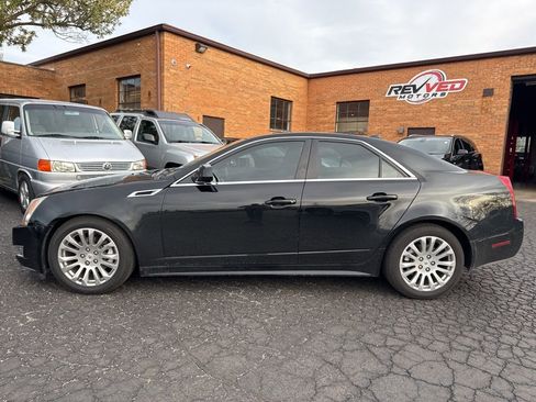 Used 2011 Cadillac CTS Premium image 4