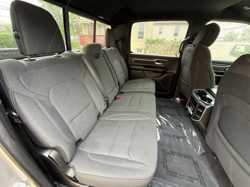 Used 2020 RAM 1500 Big Horn AWD/4WD image 28