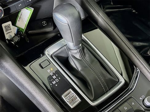 Used 2025 MAZDA CX-5 AWD 2.5 S w/ Preferred Package image 15