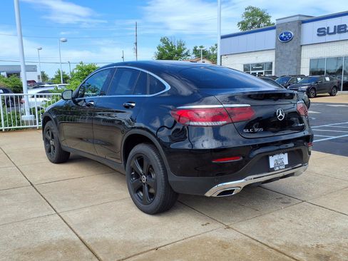 Used 2023 Mercedes-Benz GLC 300 4MATIC Coupe image 2