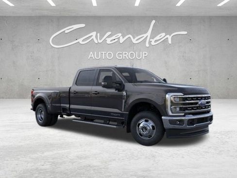 New 2026 Ford F350 XLT w/ XLT Premium Package AWD/4WD image 8