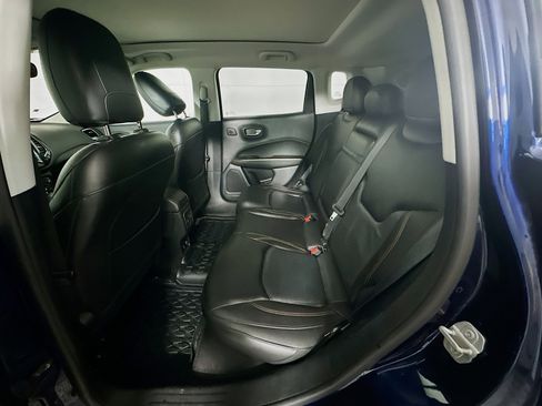 Used 2018 Jeep Compass Limited w/ Navigation Group FWD image 28