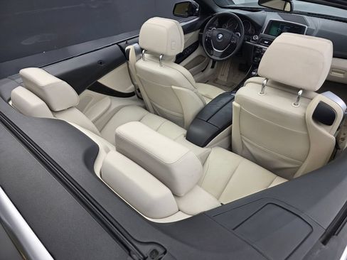 Used 2012 BMW 650i Convertible RWD image 28