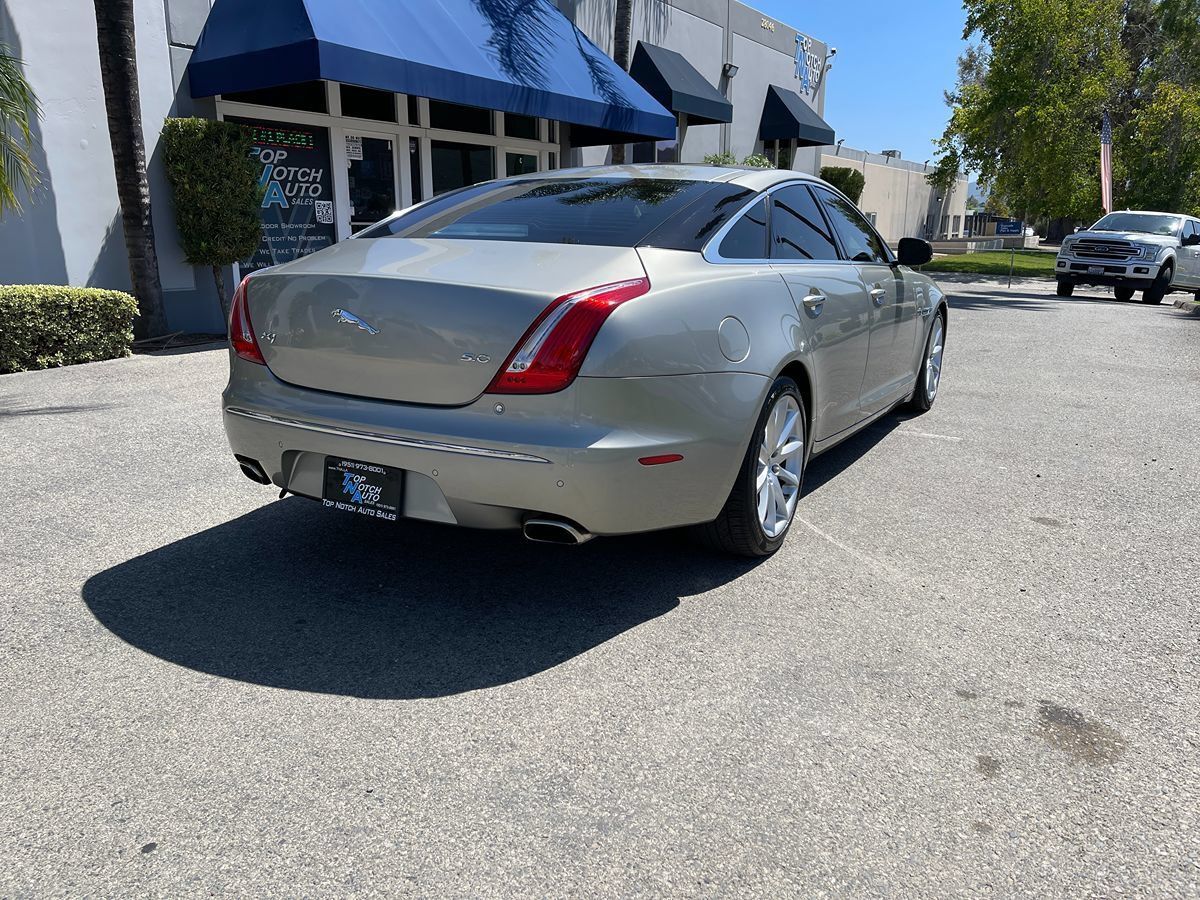Used 2012 Jaguar XJ RWD image 5