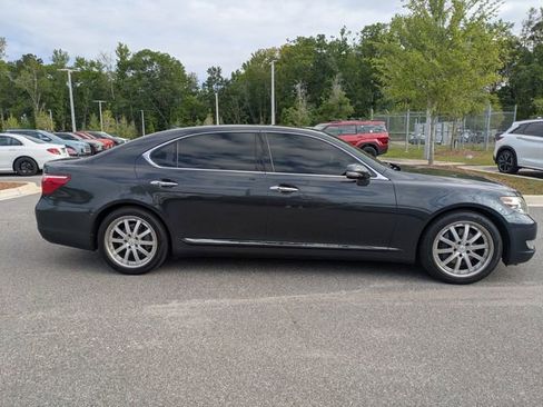Used 2011 Lexus LS 460 L w/ Luxury Pkg image 2
