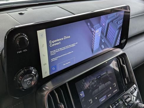 New 2025 Lexus LX 700h Luxury w/ Appearance Package AWD/4WD image 20