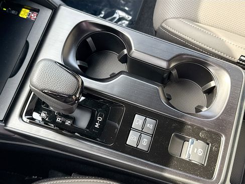 New 2026 Subaru Outback Limited XT AWD/4WD image 28