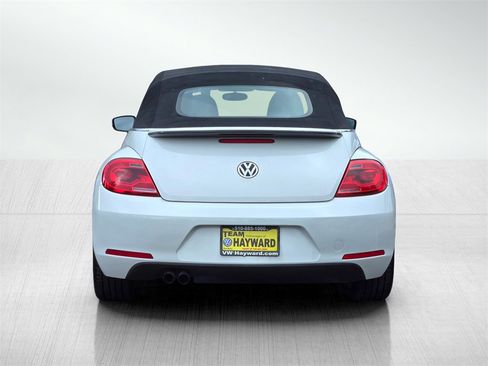 Used 2013 Volkswagen Beetle 2.5 image 6
