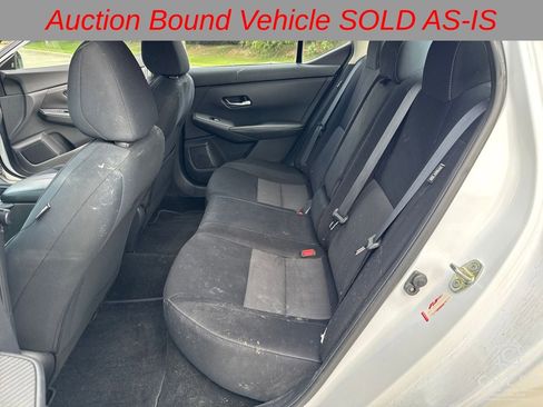 Used 2021 Nissan Sentra SV FWD image 19