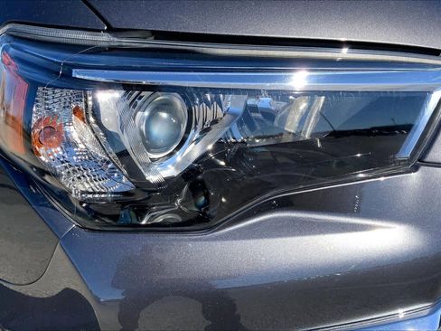 Used 2016 Toyota 4Runner Limited image 26