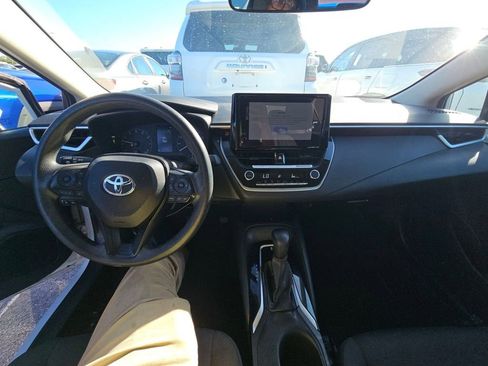 Used 2024 Toyota Corolla LE FWD image 11