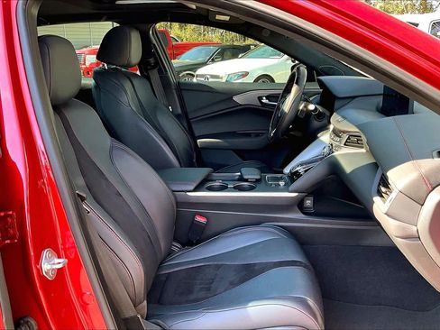 Used 2023 Acura TLX w/A-Spec Package image 10