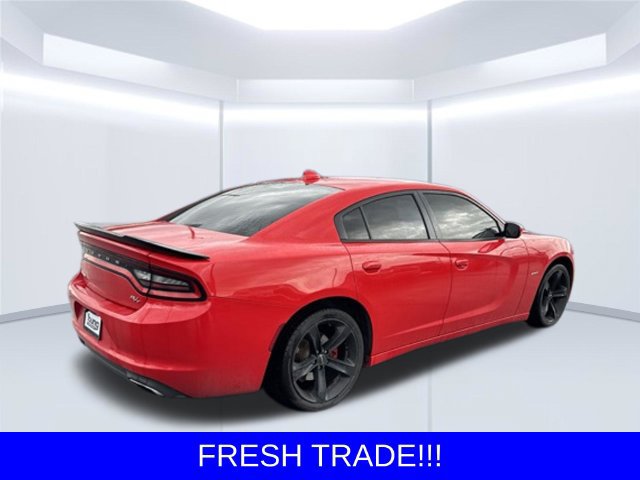 Used 2016 Dodge Charger R/T RWD image 4