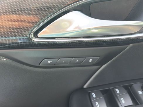 Used 2023 Buick Envision Essence AWD/4WD image 10
