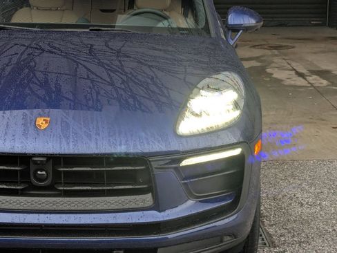 New 2026 Porsche Macan AWD/4WD image 12