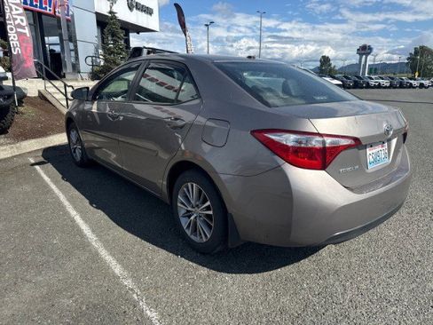 Used 2015 Toyota Corolla LE Premium FWD image 4