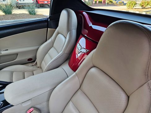 Used 2008 Chevrolet Corvette Convertible w/ Preferred Equipment Group image 18