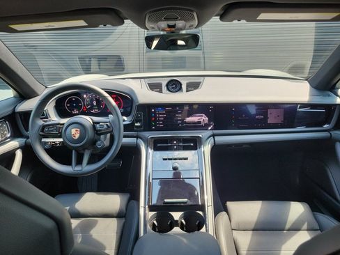 Certified 2026 Porsche Panamera 4 AWD/4WD image 16