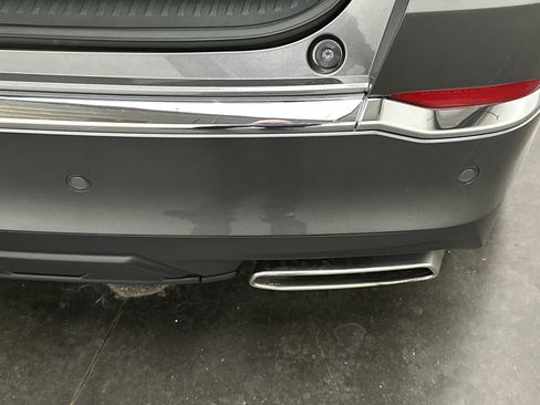Used 2022 Acura MDX SH-AWD w/ Technology Package image 16